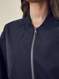 Damen Blouson Dunkelblau mit Stehkragen und Reißverschluss